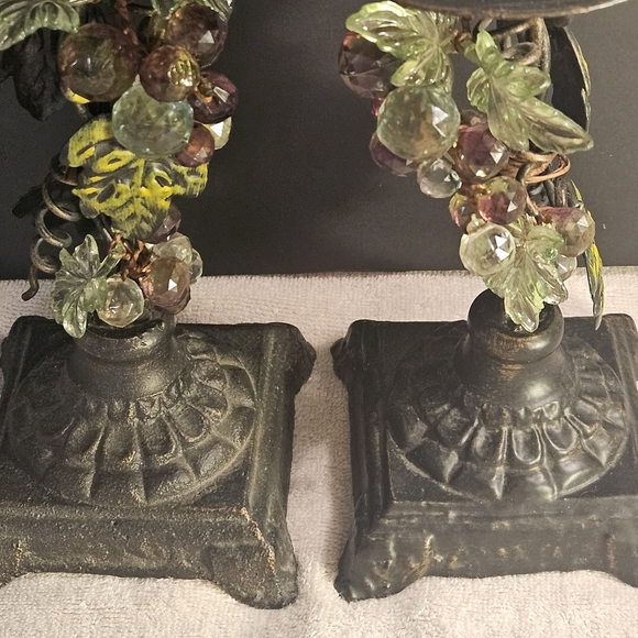 2 Vintage Cast Iron/metal Pillar Candle Holder. Ornamental grapevine. - Picture 3 of 16